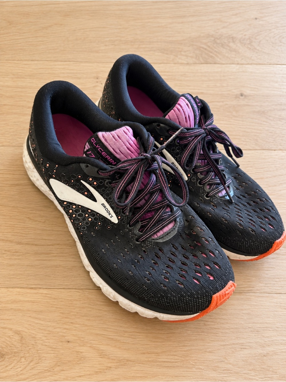 Brooks Glycerin 17 Running Shoes Black Purple Women’s Size 7.5